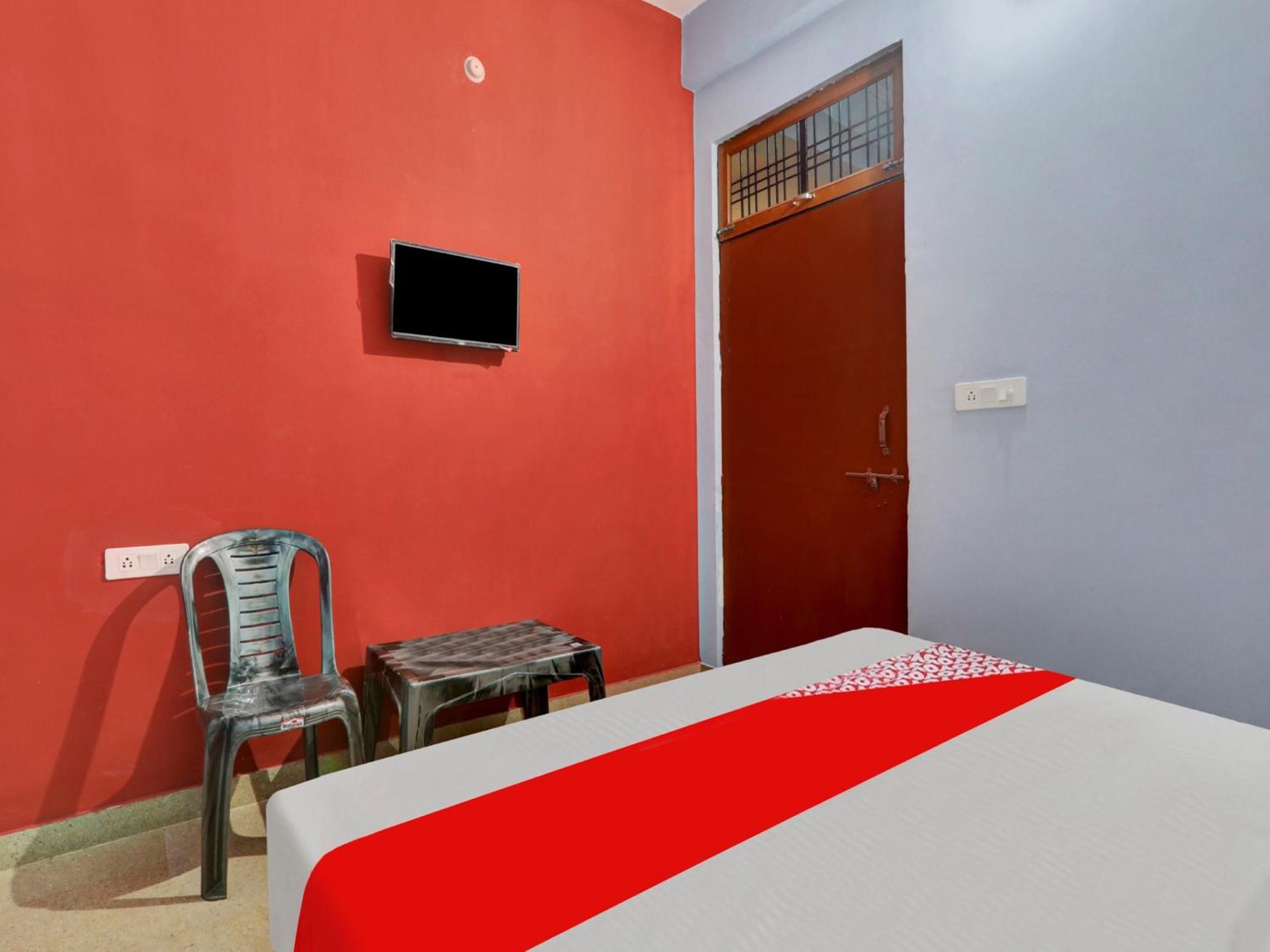 Hotel O Aradhya Galaxy Bhauli 外观 照片