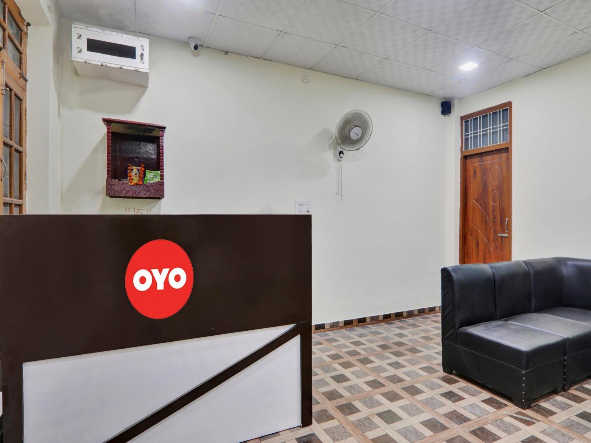 Hotel O Aradhya Galaxy Bhauli 外观 照片